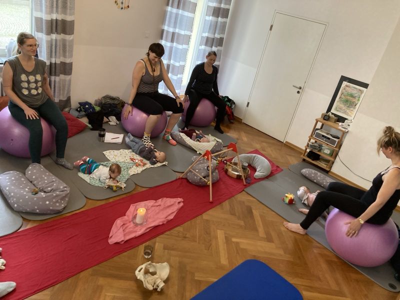 Rückbildungsgymnastikkurs